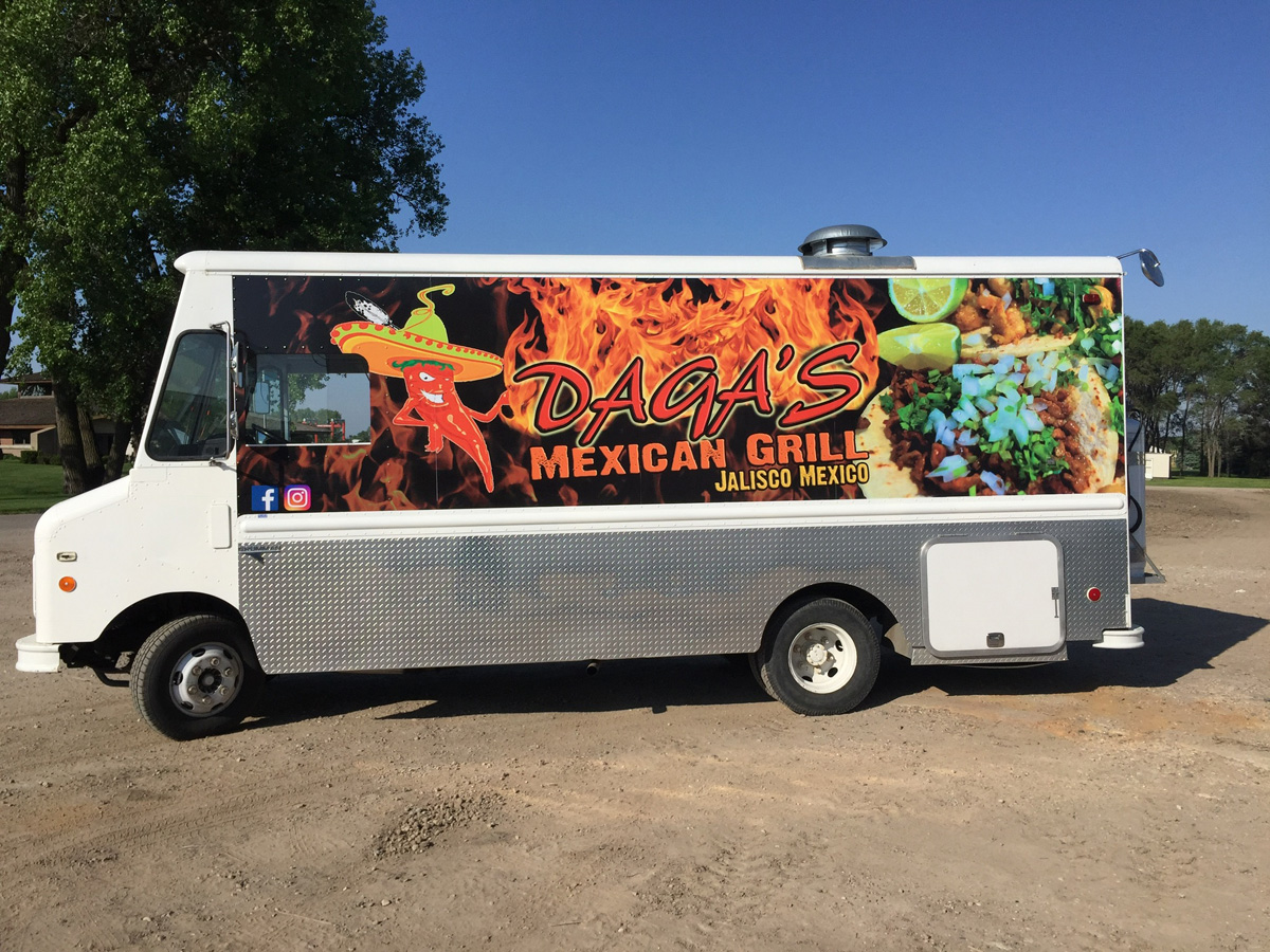 Dagas Taco Truck wrap